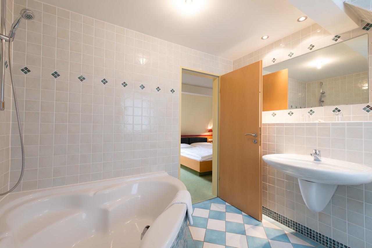 Hotel Eisbach Ransbach-Baumbach Екстериор снимка